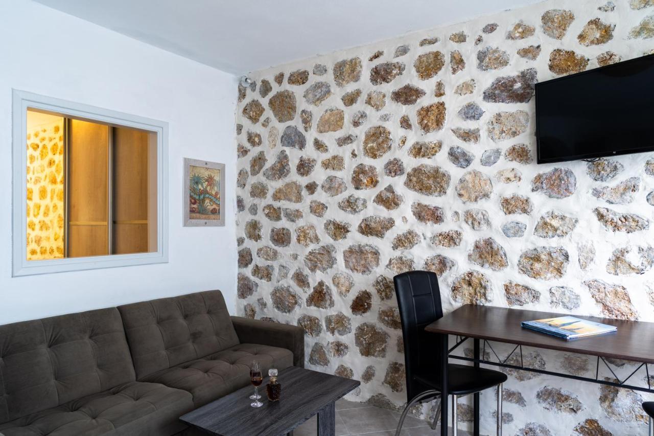 Aroma Cavas Apartment Pyrgos Kallistis Ngoại thất bức ảnh